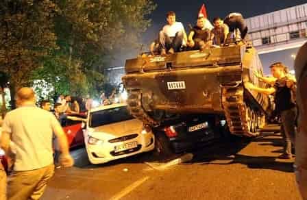 محاولة الانقلاب في تركيا: السجن مدى الحياة ل27 شخصا