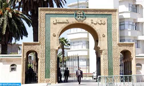 المؤسسات الأمنية الثلاث تتقدم بشكاية أمام النيابة العامة بالمحكمة الابتدائية بالرباط في مواجهة أشخاص يقطنون خارج المملكة من أجل إهانة موظفين عموميين وإهانة هيئات منظمة (بلاغ مشترك)