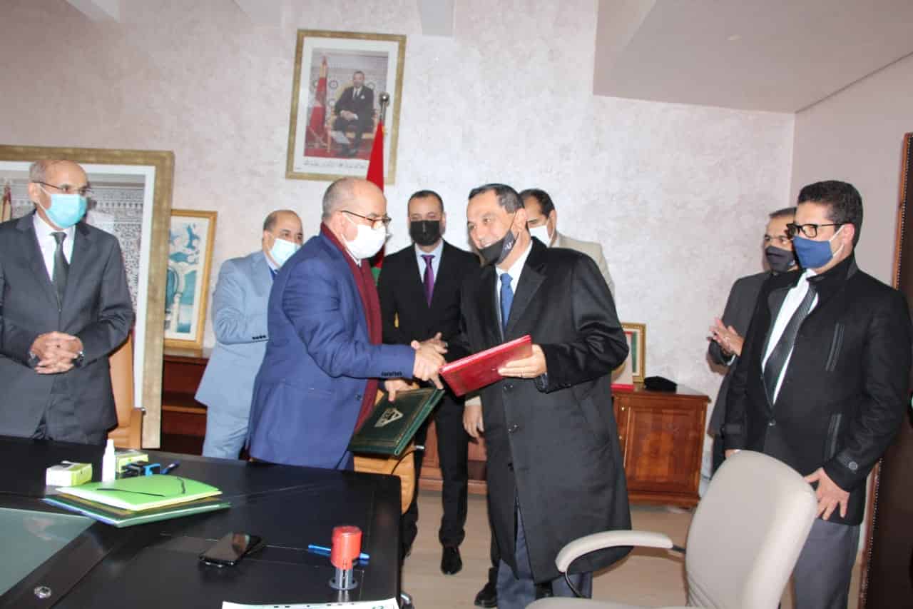 توقيع اتفاقية شراكة و تعاون بين المكتب الجهوي للودادية الحسنية للقضاة باكادير و مؤسسة  universiapolis لتبادل الخبرات