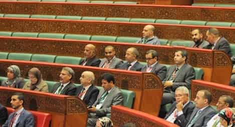معاشات المستشارين تشعل الحرب بين البام والبيجيدي