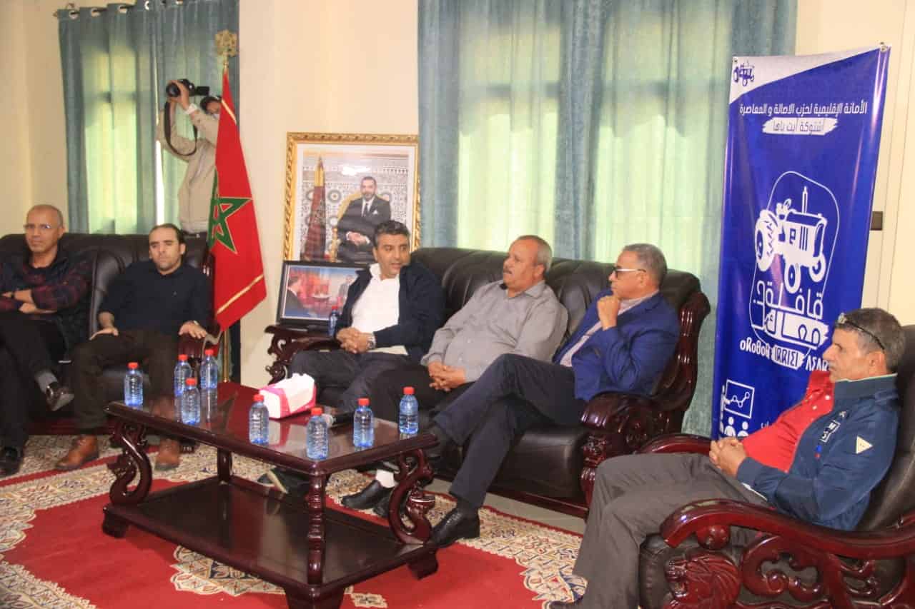شباب [الپام] باشتوكة آيت باها يُطلق قافلة “حنا معاك”
