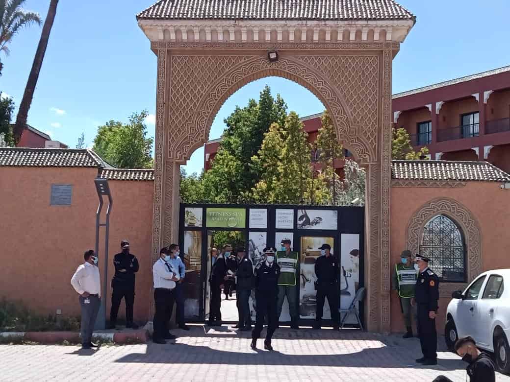 بعد تنامي تحديه للقانون.. من يوقف جبروت برلماني سابق بمراكش + صور
