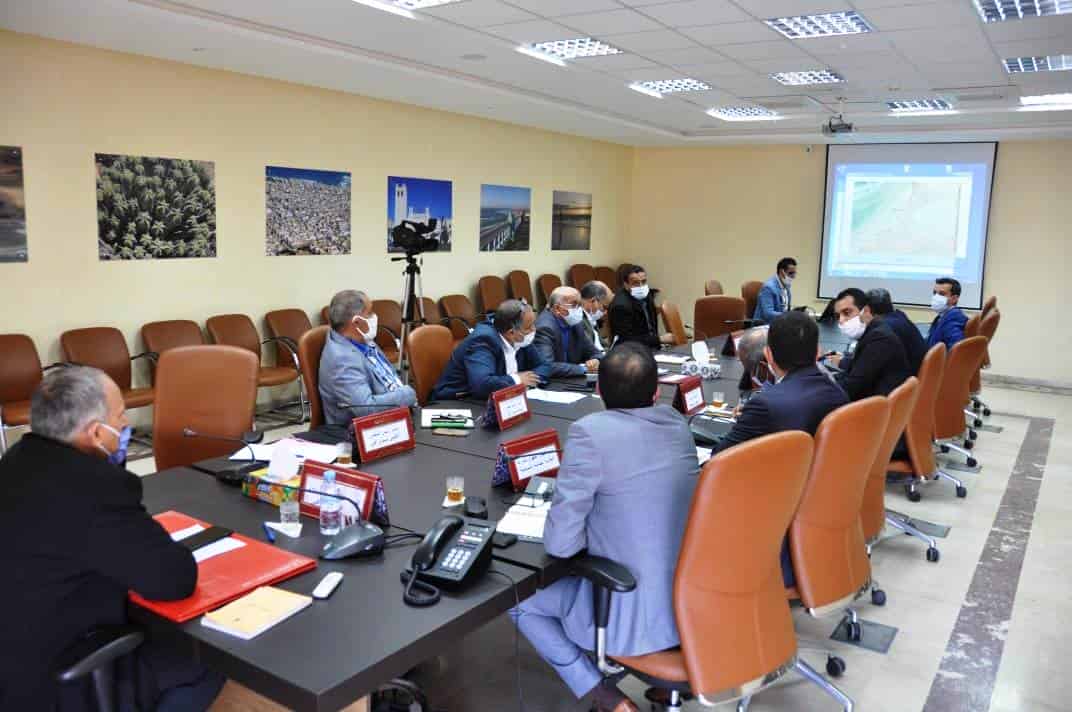 سيدي إفني: عامل الإقليم يترأس اجتماعا تشاوريا حول  مشروع التأهيل السياحي للإقليم.