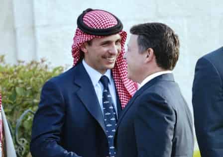 أول ظهور مشترك لعاهل الأردن وولي العهد السابق منذ الأزمة