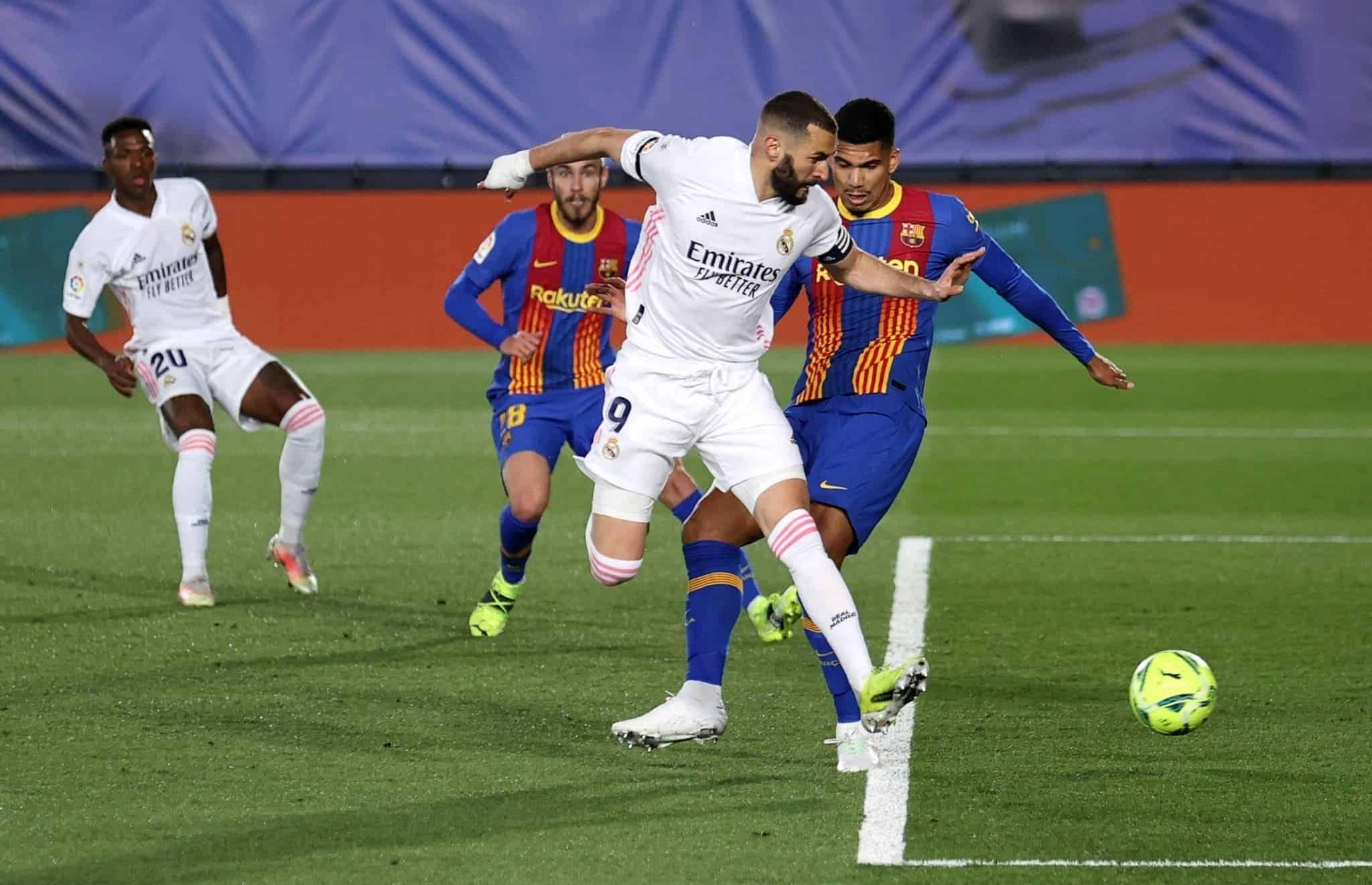 مباراة الكلاسيكو تقود مسير مقهى وابنه للإعتقال بالفقيه بن صالح