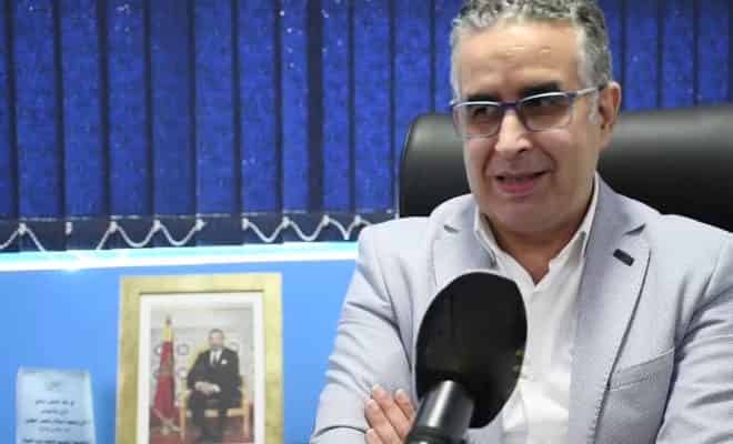 البروفيسور عز الدين الإبراهيمي يقترح حلولا لتخفيف “الحجر” بعد عيد الفطر.. إليكم التفاصيل