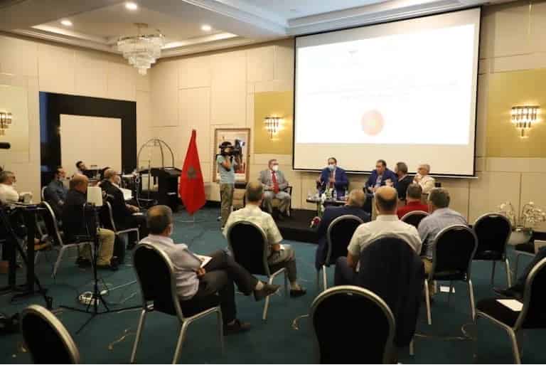 أطباء مغاربة يرفضون “إغراق” البلاد بالأجانب دون اعتماد مبدأ الكفاءة