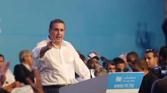 “الأحرار” يشجب تصريحات والي بنك المغرب ويعتبرها “مسيئةً” للأحزاب والعمل السياسي