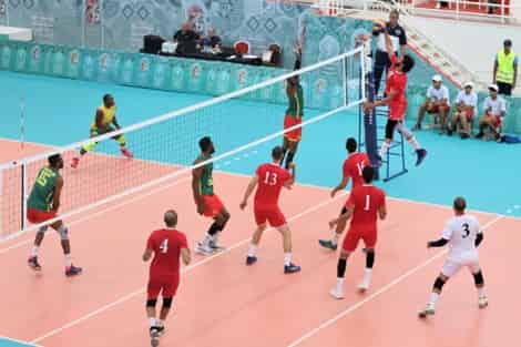 المنتخب المغربي يواجه نظيره الكاميروني في نصف نهائي أمم أفريقيا للكرة الطائرة
