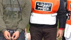 عناصر الشرطة القضائية بأيت ملول توقف شخصا متلبسا بترويج مسكر الماحيا
