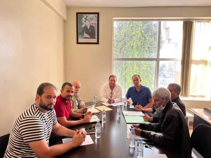 ياسين بيقندارن يعطي الانطلاقة الفعلية لعمل قسم التجهيز وتدبير المستودع الجماعي بجماعة الدشيرة الجهادية
