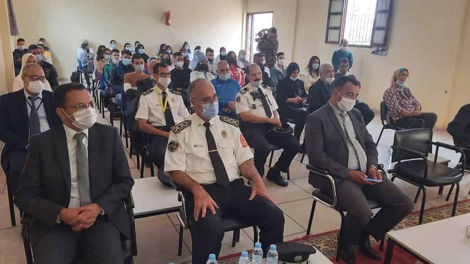 بتنسيق مع منطقة الأمن بانزكان..انطلاق الحملة التحسيسية بالوسط المدرسي بمديرية انزكان ايت ملول