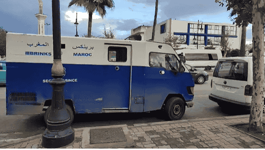 عصابة تسطو على سيارة لنقل الأموال بطنجة وتسرق الملايين