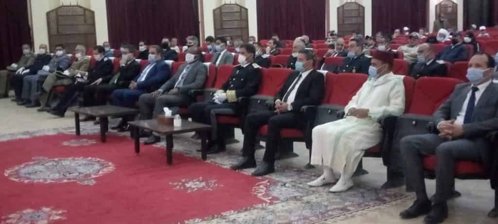 عامل عمالة شيشاوة الكراب يترأس مراسيم الانصات للخطاب الملكي بمناسبة الذكرى 46 للمسيرة الخضراء
