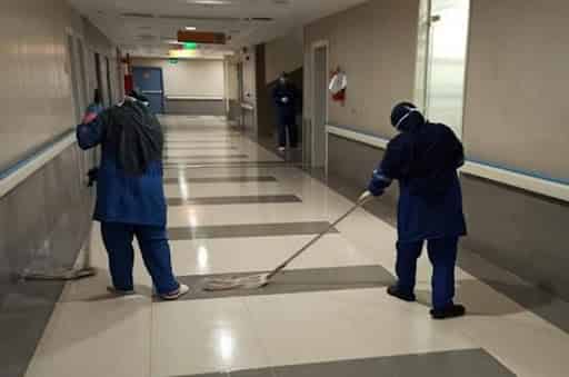 فضيحة: مجلس المستشارين يشغّل عاملات نظافة بأجور زهيدة