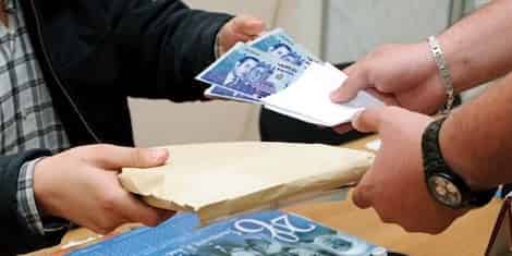 شبهة الابتزاز والرشوة تطيح بمستشار جماعي