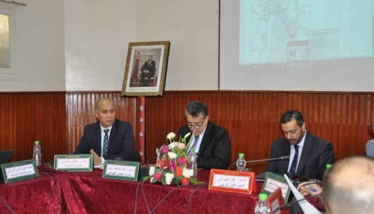 هذه أبرز مقررات الدورة الاستثنائية لبلدية تارودانت برئاسة عبد اللطيف وهبي