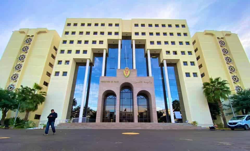 الدار البيضاء.. مقدم شرطة يضطر لاستعمال سلاحه لتوقيف مجرم خطير