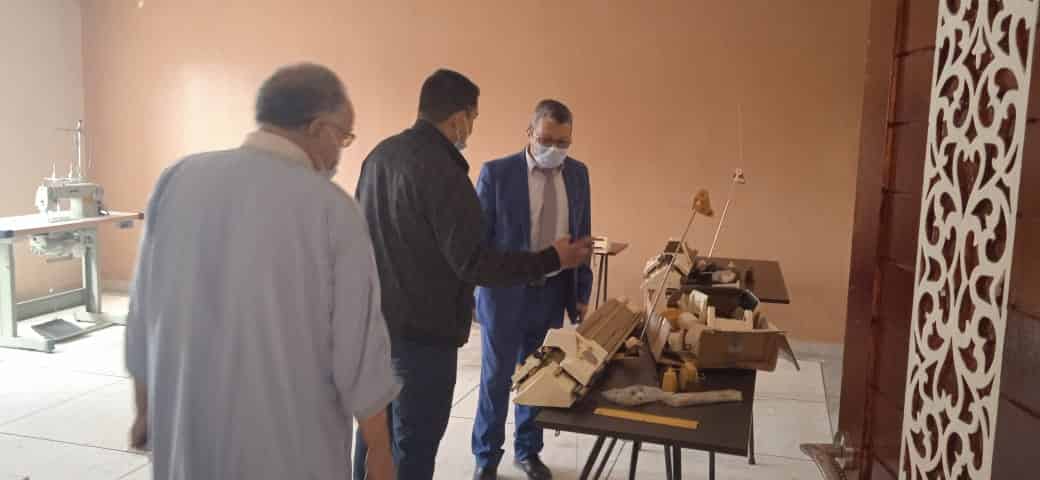 تارودانت:السلطات المحلية بقيادة احمر تواصل طمر وردم الابار المهجورة وتشرف على تقريب مجموعة من الخدمات للساكنة
