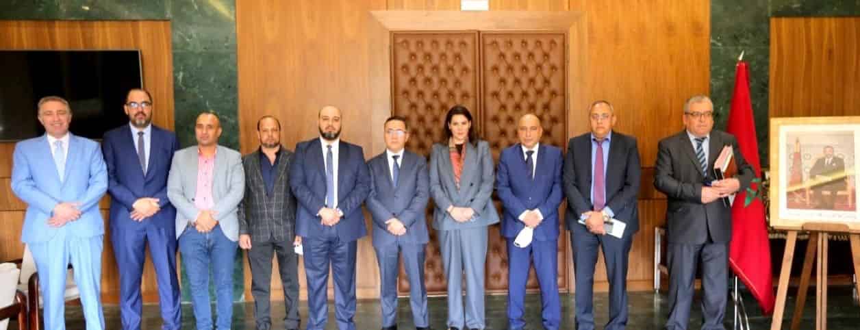 عمدة مراكش تجتمع بمكتب غرفة التجارة و الصناعة و الخدمات