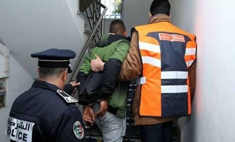 أمن اكادير يعتقل عصابة اجرامية متخصصة في السرقة  تحت التهديد بالسلاح الأبيض