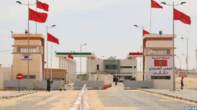 فتح المعبر الحدودي الكركرات في وجه المسافرين ذهابا وإيابا￼