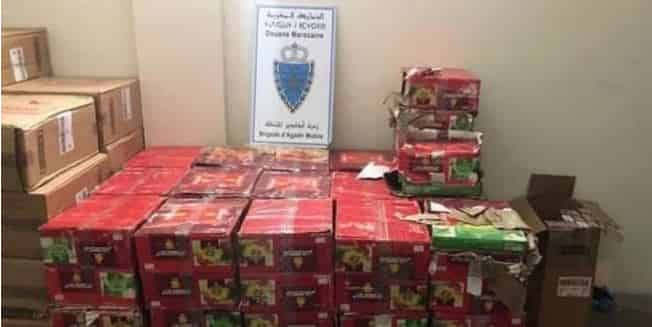 توقيف سيارتين محملتين بكمية كبيرة من السجائر و”المعسل”ضواحي تزنيت