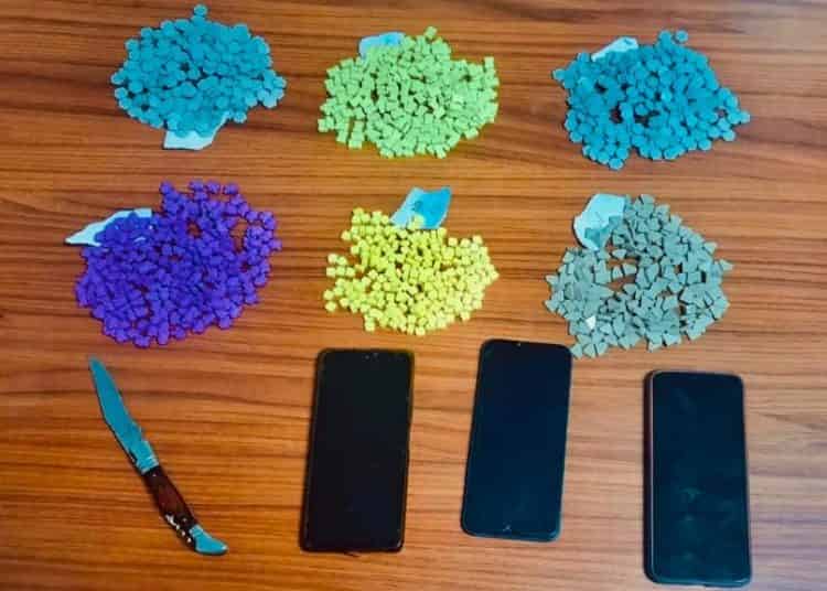 أمن طنجة يوقف 3 أشخاص  للاشتباه في تورطهم في حيازة وترويج المخدرات والمؤثرات العقلية