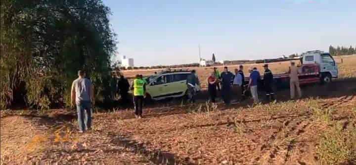مصرع 3 أشخاص وإصابة 4 في حادتة سير مروعة بسطات