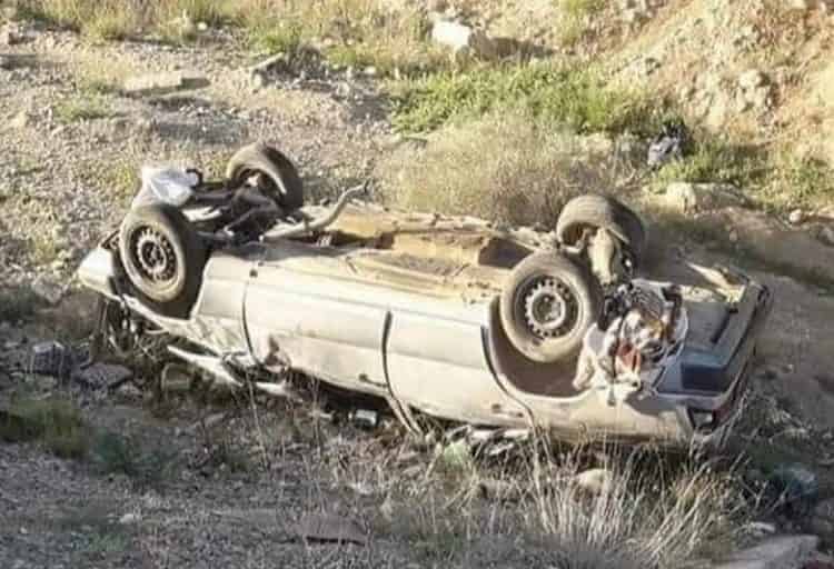 اشتوكة:انقلاب سيارة خفيفة يخلف قتيلتين ￼