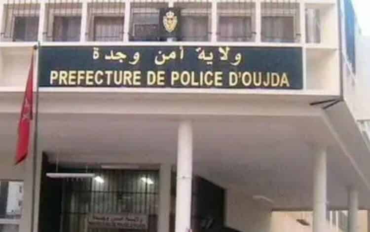 أمن وجدة ينفي تسجيل حالتي وفاة في أوساط المشجعين على خلفية أعمال الشغب بعد مباراة “مولودية وجدة والوداد الرياضي البيضاوي”