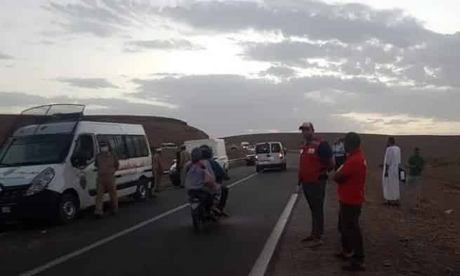 ورززات: 46 جريحا في حادثة اصطدام سيارة بحافلة لنقل المسافرين