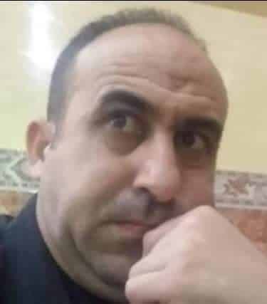 التقلاز من تحت الجلابة