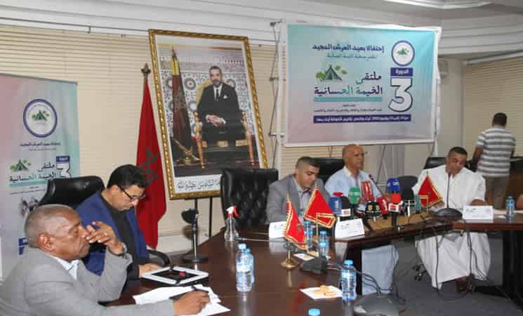 في نسخته الثالثة : «الخيمة الحسانية» تجمع عدة قبائل صحراوية بجماعة وادي الصفاء وتحتفي بالموروث الحساني
