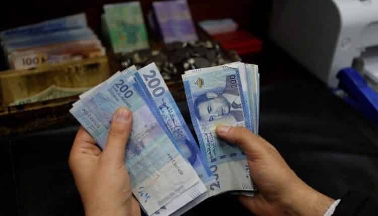 الإبتزاز يقود إلى توقيف مسؤول بنكي كبير  راكم ثروةً هائلة￼
