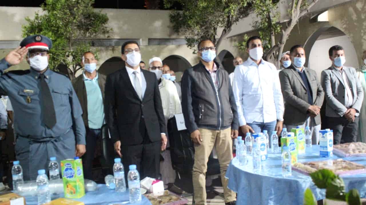 أشتوكة أيت باها….بالصور مراسيم الإنصات للخطاب الملكي السامي بقيادة بلفاع بمناسبة الذكرى 69 لتخليد ذكرى ثورة الملك والشعب