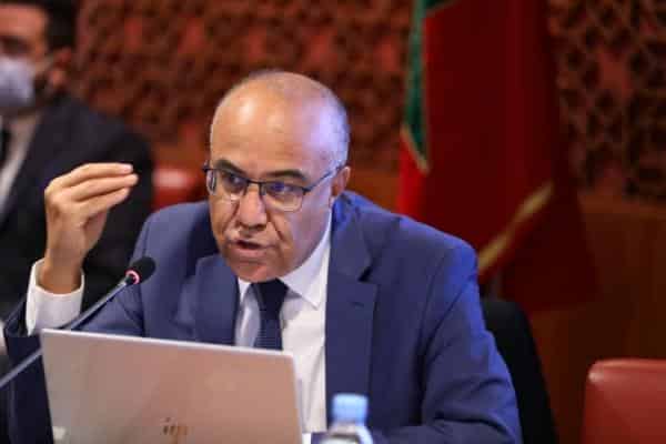 وزارة التعليم العالي ترد بشكل صارم على مطالب “طلبة أوكرانيا” وتقطع الطريق نهائيا أمام الإدماج في الكليات العمومية