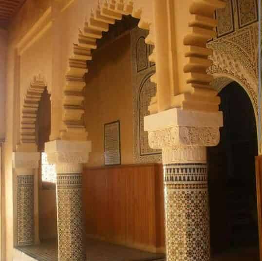 المغرب الجديد واقتسام الحكم بين شيخ صوفي سليل العائلة الوزانية و حاكم شريف سليل الدوحة العلوية 3/5