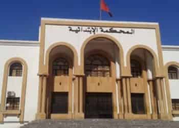 هيئة المحامين تنتفض ضد سماسرة المحاكم بإنزكان وأكادير￼