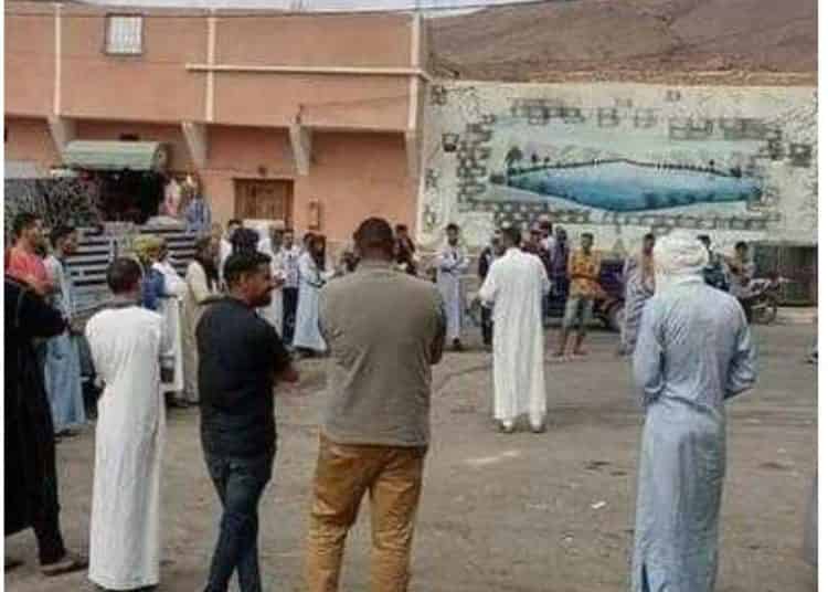 وقفات متواصلة بفم الحصن ضد مزارع الدلاح والبطيخيات