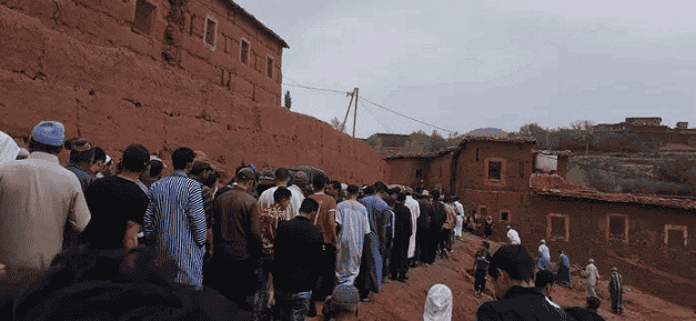 عواصف رعدية مفاجئة تنذر بالأسوأ في قرى الأطلس بعد فاجعة الفتاتين بأزيلال￼
