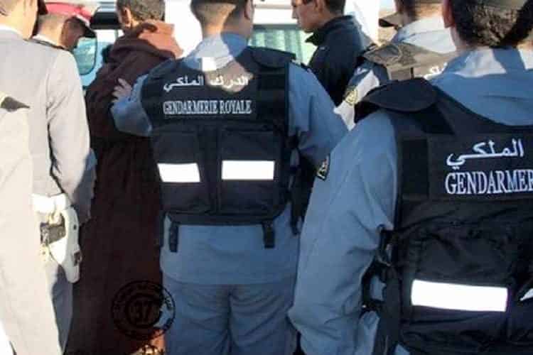 الدرك الملكي بأيت عميرة يوقف “بزناز”