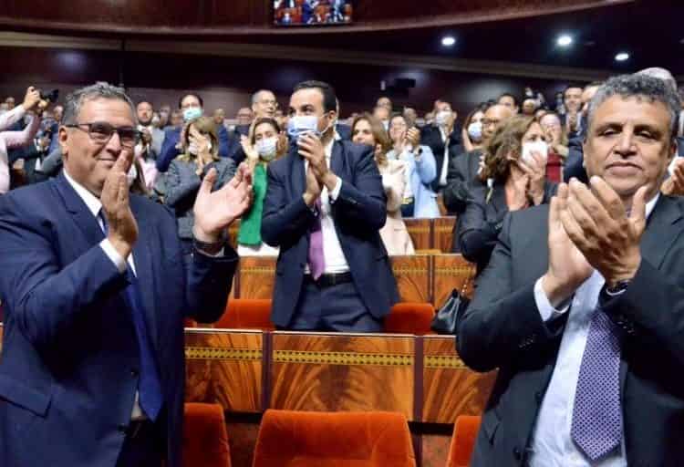 الحكومة تعتبر حصيلتها السنوية إيجابية والمعارضة تشكو غياب الحلول لمواجهة التحديات الراهنة