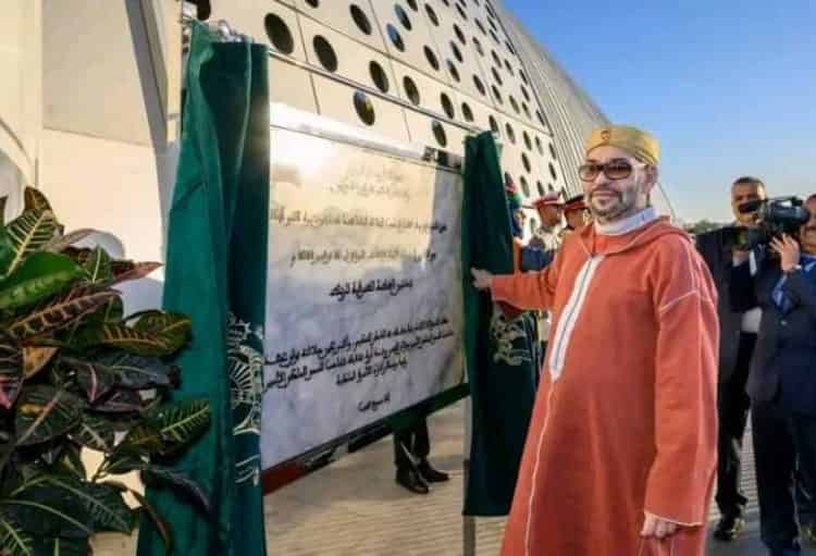 جلالة الملك يدشن المحطة الطرقية الجديدة للرباط￼