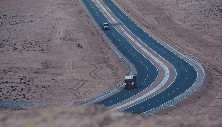 الطريق السريع تزنيت الداخلة يصل الكركرات￼