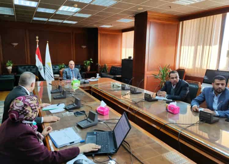 د. سويلم يتابع المشروع القومي الثالث لانشاء وتجديد الصرف المغطى ل ٥٠٠ ألف فدان