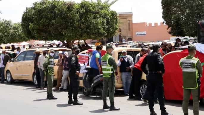 مراكش.. السلطات تدخل على خط فيديو تلاعب سائق سيارة أجرة بتسعيرة نقل سائح أجنبي￼