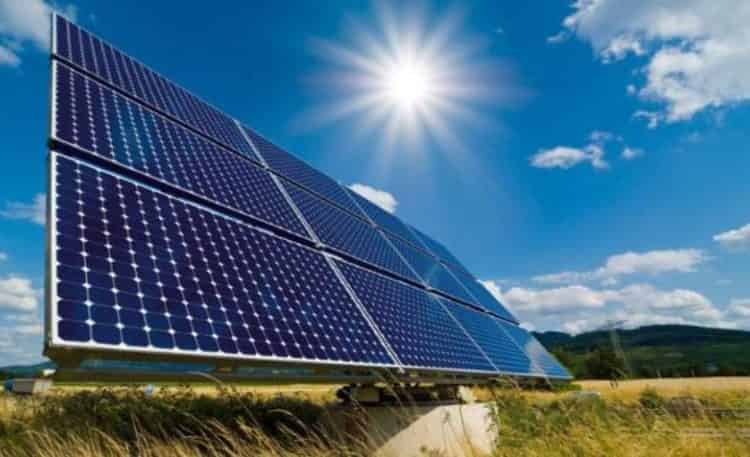خبير اقتصادي: الطاقات المتجددة رافعة الاقتصاد المغربي في المستقبل￼