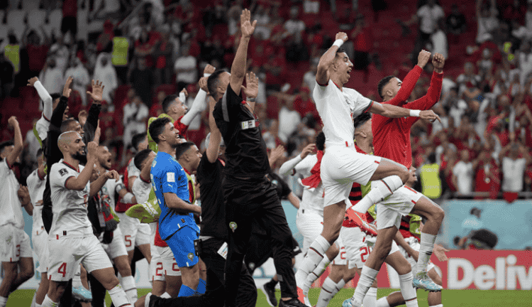 قوة المنتخب المغربي في وجود مجموعة تعيش أجواء عائلية ودكة احتياط قادرة على العطاء