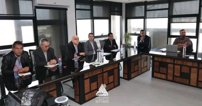 لقاء تواصلي لجماعة اكادير مع مسؤولي الرامسا لمناقشة رقمنة تدبير استهلاك الماء